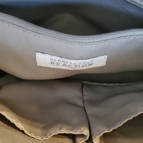 KENNETH COLE PURSE - Picture 4 of 8
